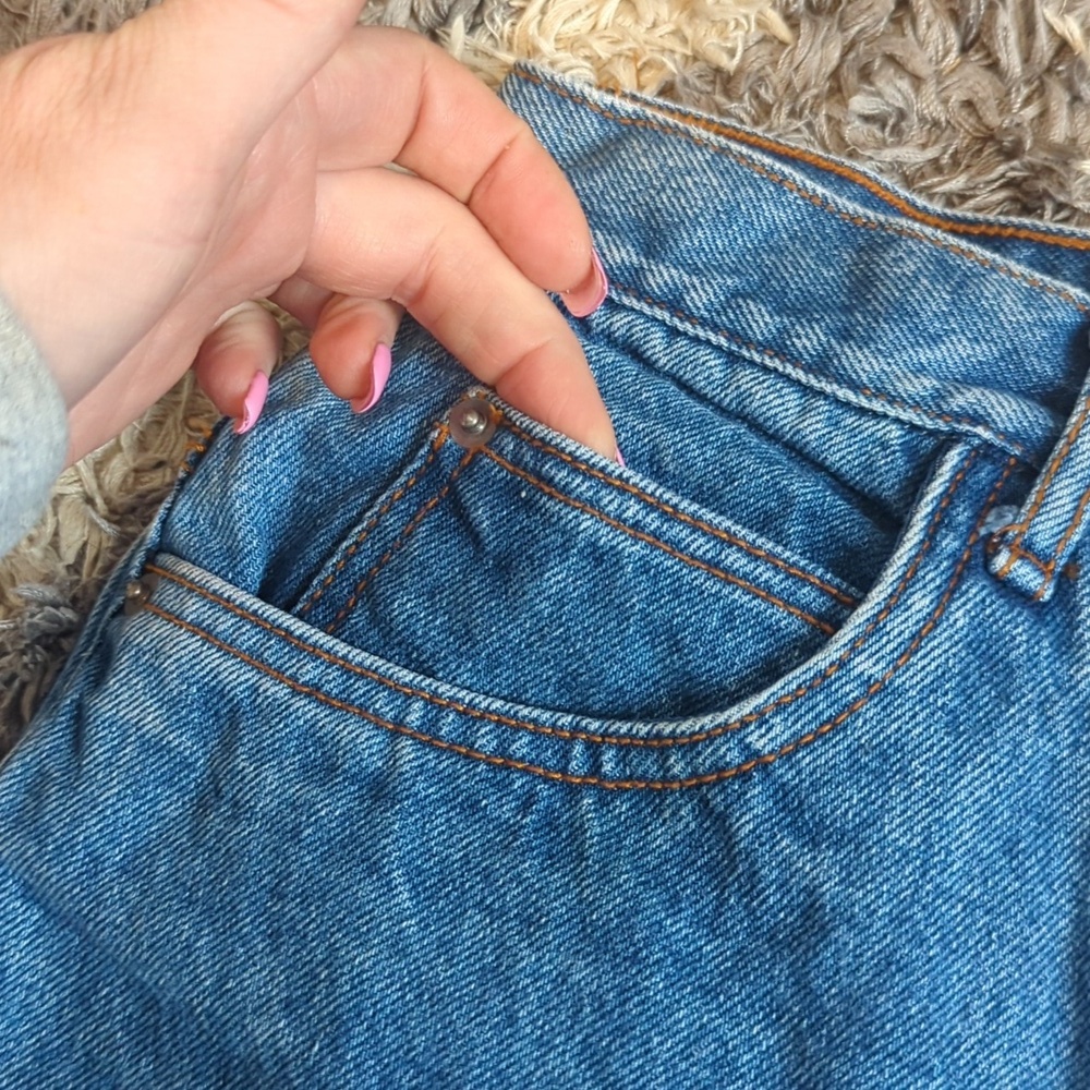 Bonjour Vintage Denim High Rise Jeans With Zipper Bow Design Rear Hem Size 26" - Picture 5 of 13